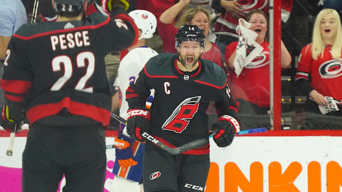 justin-williams-carolina-hurricanes